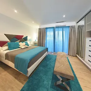 Zenmarina 612 Appartement
